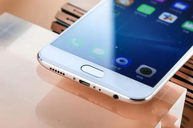 x9splus与r11对比哪个好（解析oppor11和vivox9splus哪个好）插图4