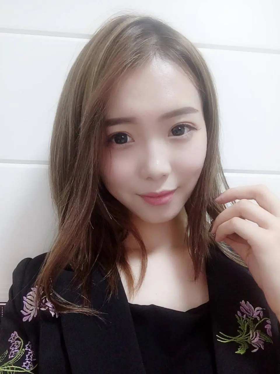 怎么样消除双下巴（解读如何有效消除双下巴 ）插图