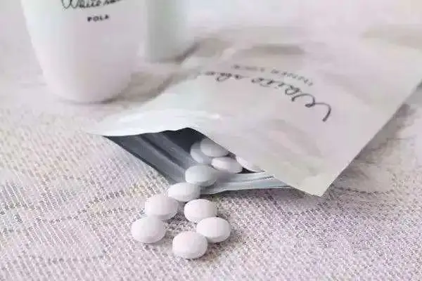 黑脸娃娃的效果怎么样(分享比美白针靠谱的美白项目有哪些)插图3 黑脸娃娃的效果怎么样(分享比美白针靠谱的美白项目有哪些)插图3