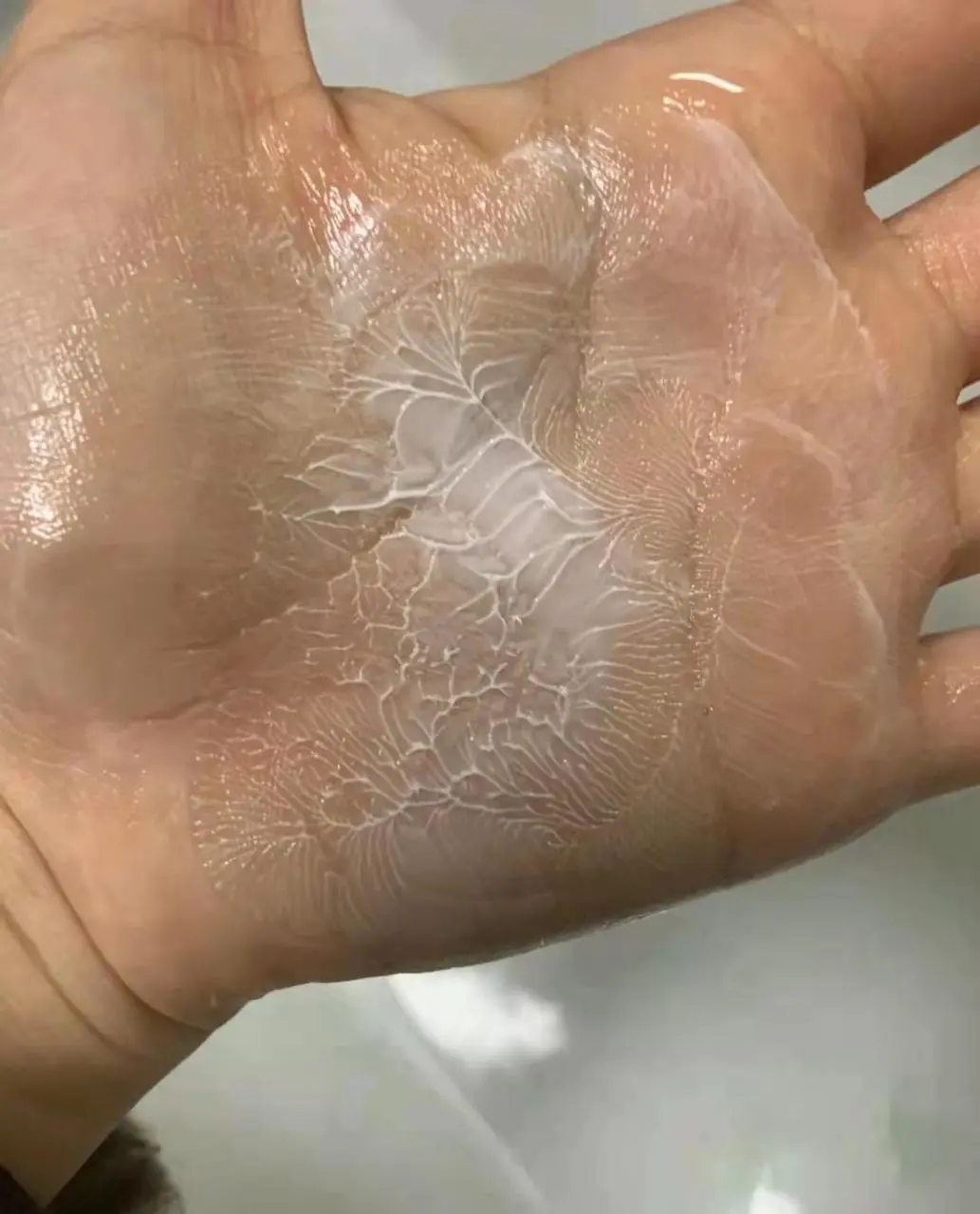 赫莲娜护肤品怎么样(解析赫莲娜的面霜为啥这么贵)插图6 赫莲娜护肤品怎么样(解析赫莲娜的面霜为啥这么贵)插图6