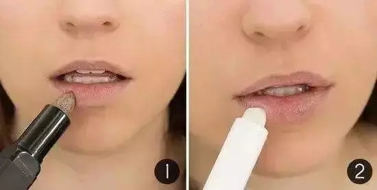 怎么样涂口红（介绍口红怎样涂才能一天不脱色）插图