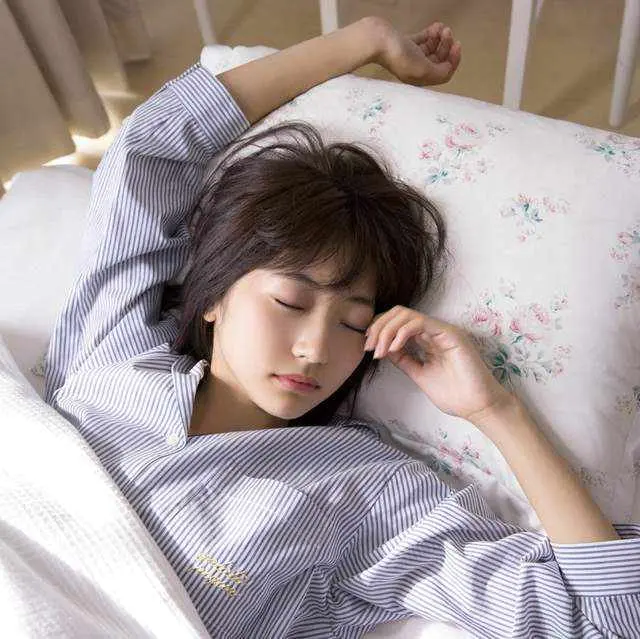 怎么样变白小妙招(浅谈简单有效的5个美白小技巧)插图4 怎么样变白小妙招(浅谈简单有效的5个美白小技巧)插图4