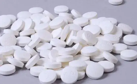 做黑脸娃娃效果怎么样（讲解比美白针靠谱的美白项目有哪些）插图2